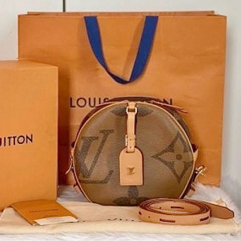 💟 Limited Edition Louis Vuitton Giant Reverse Boite Chapeau Souple